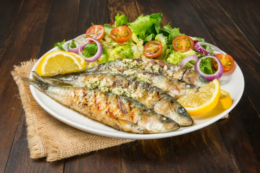Peixes e vegetais folhosos são excelentes fontes para a memória.